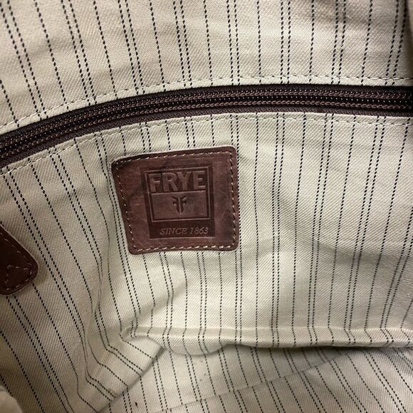 Frye burgundy brown distressed cross body satchel hand bag - Picture 6 of 9